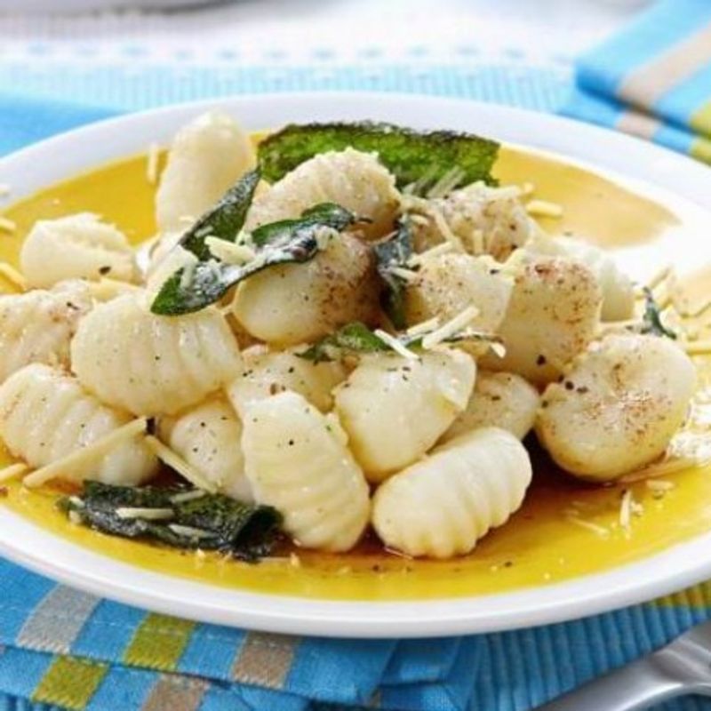 Zsályás gnocchi