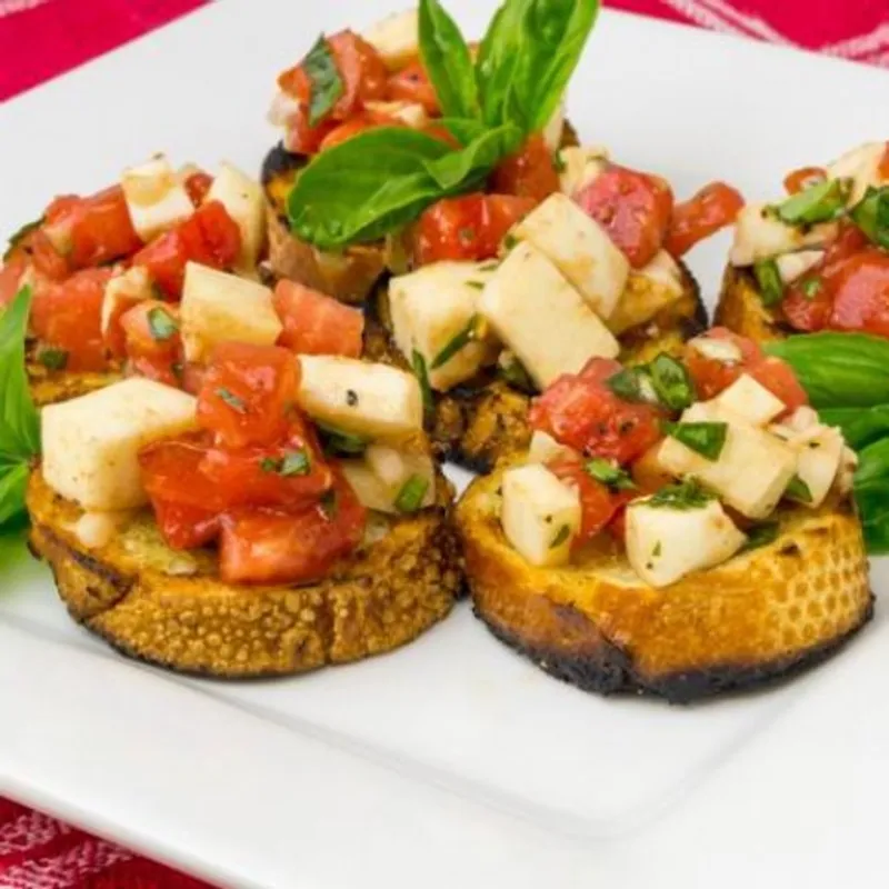 Bruschetta koktélparadicsommal és mozzarellával