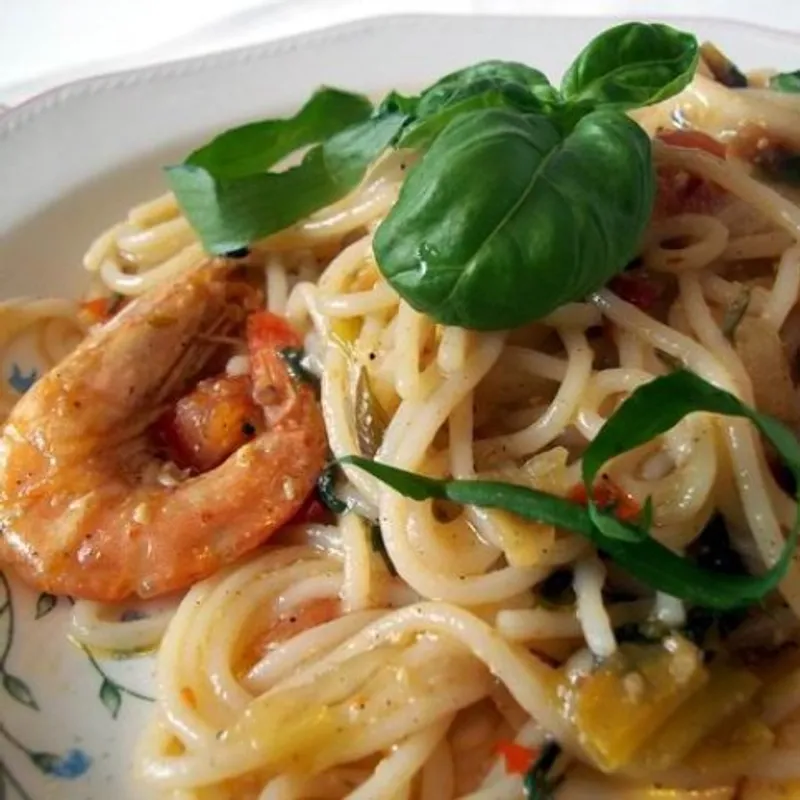 Spaghetti con frutti di mare