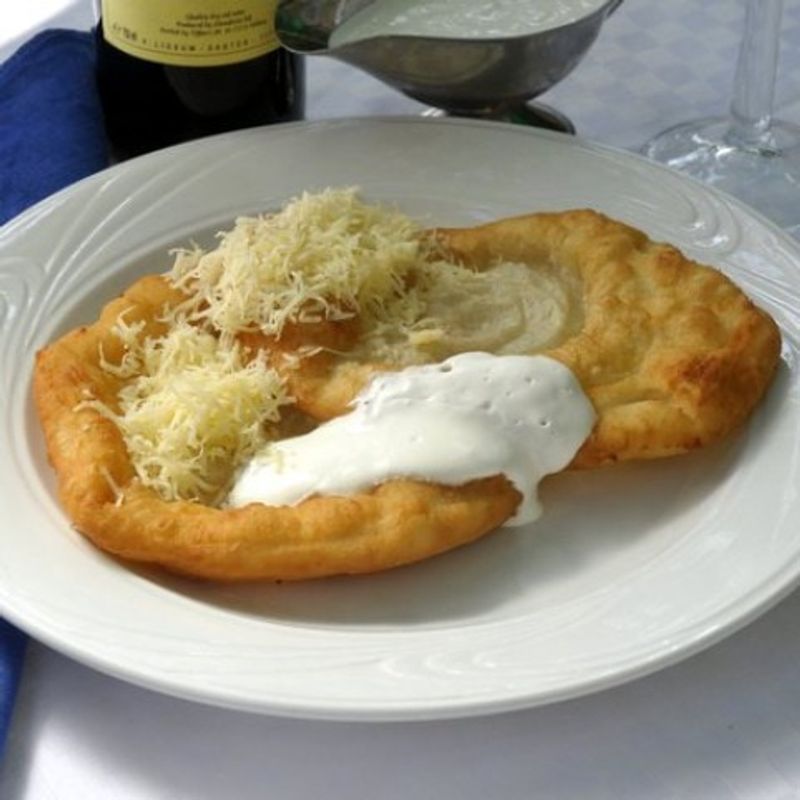 Elálló lángos