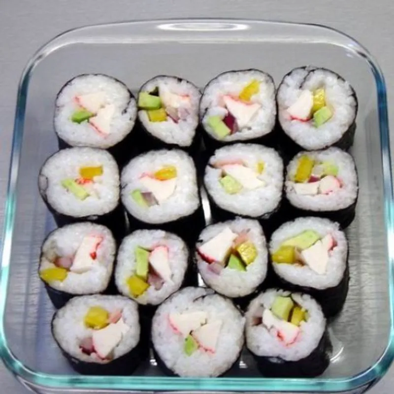 Surimi tekercs - sushi