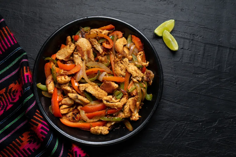 Csirke fajitas