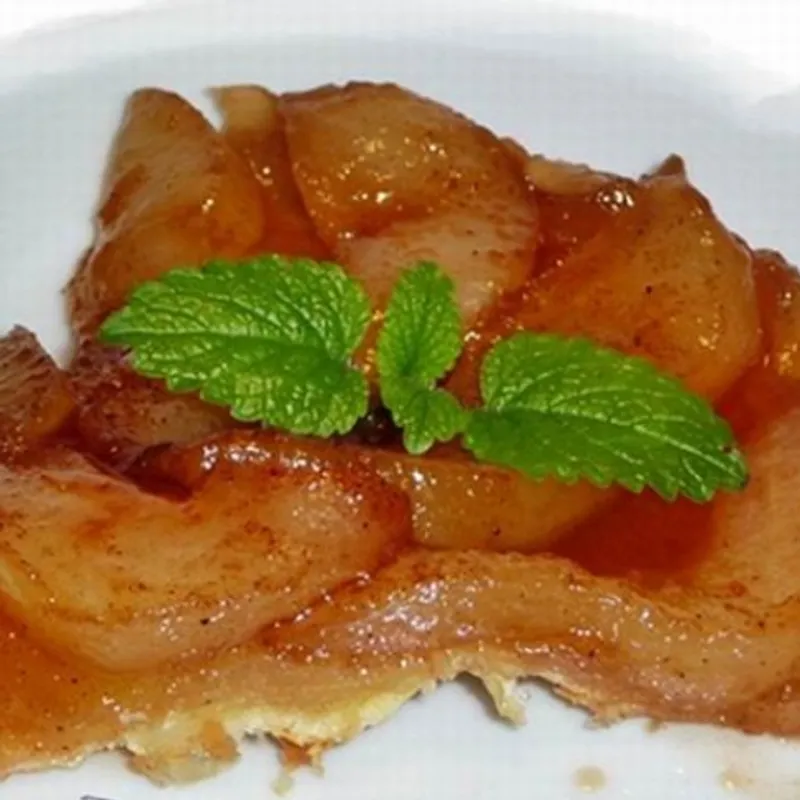 Tarte Tatin körtével