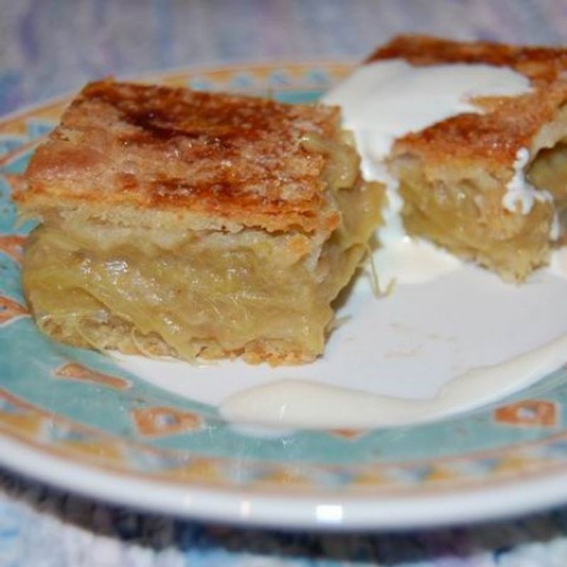 Rebarbara-pite