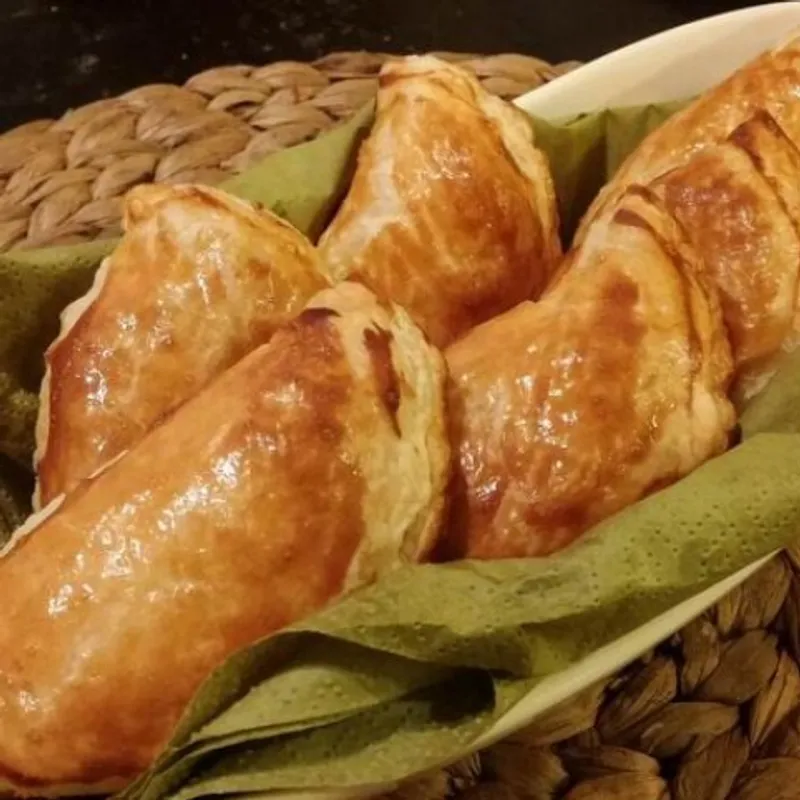 Csirkés empanadas (gluténmentes)