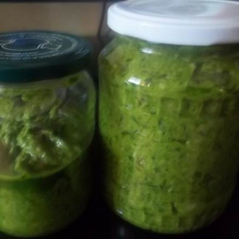 Medvehagymás pesto