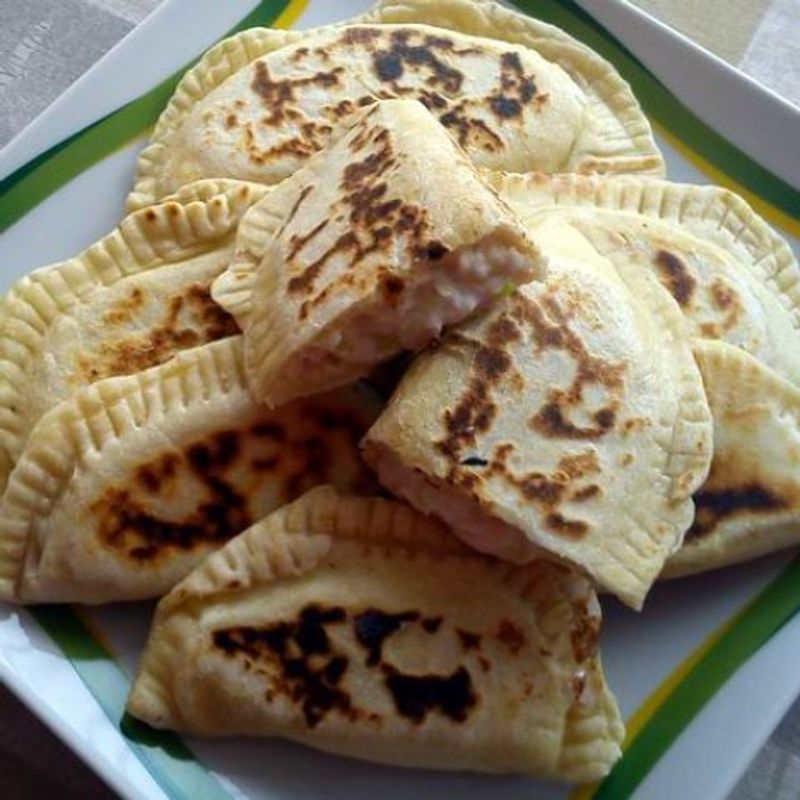 Sonkás-sajtos pupusas