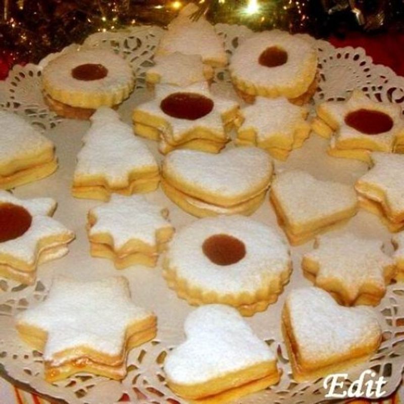 Narancsos töltött linzer