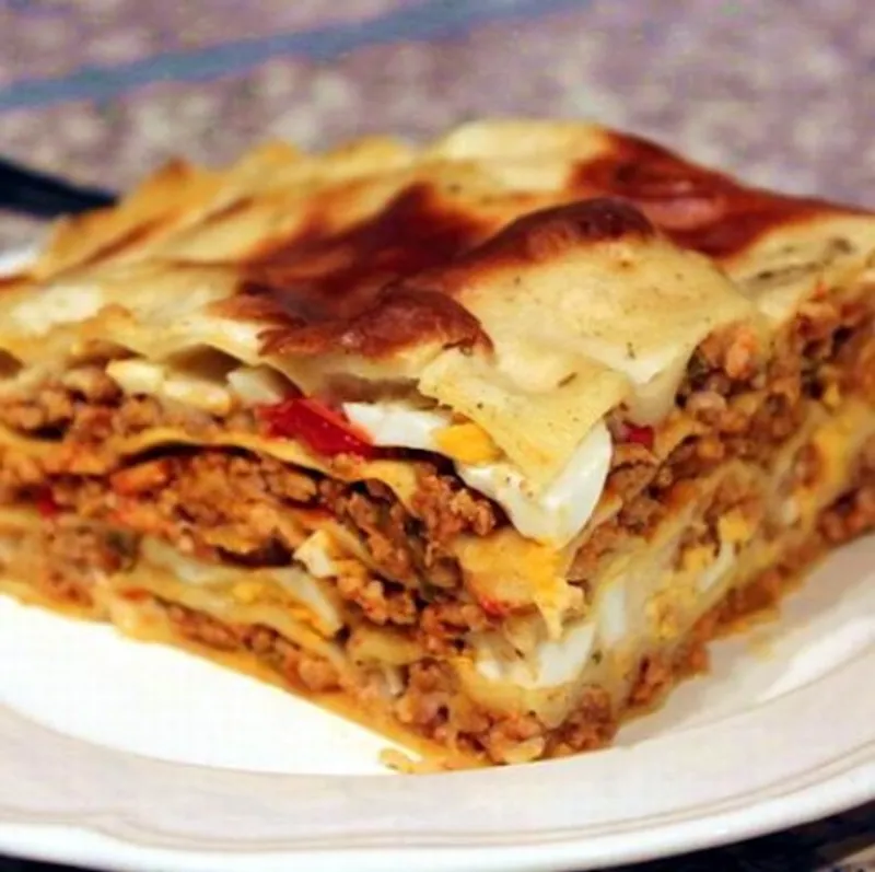 Húsos-tojásos lasagne