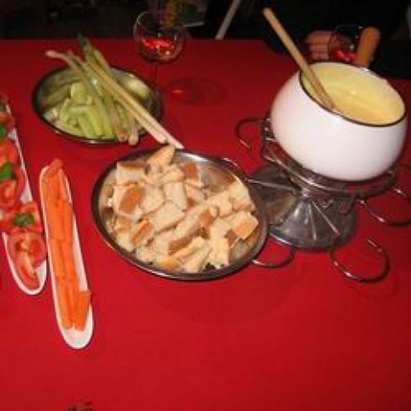 Sajtfondü (fondue)