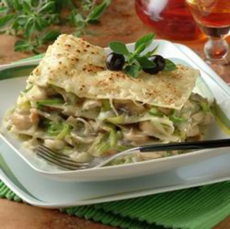 Póréhagymás-gombás lasagne