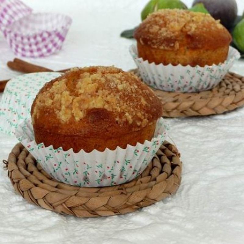 Fügés muffin édes morzsával