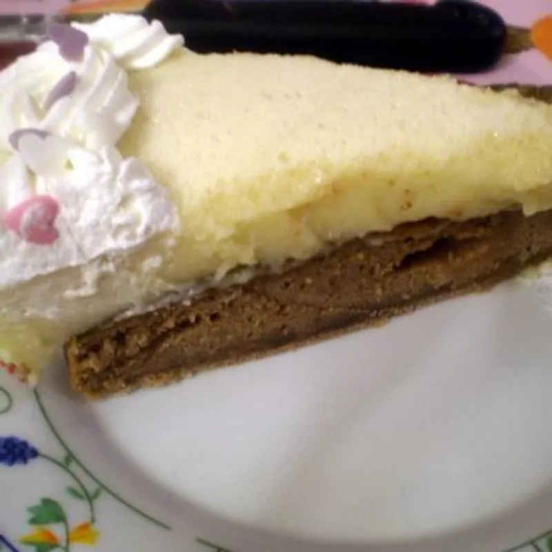 Mozart torta marcipánhabbal