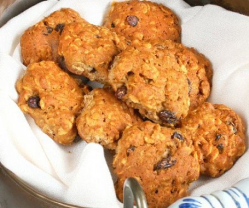 Zabpelyhes-gyümölcsös cookies