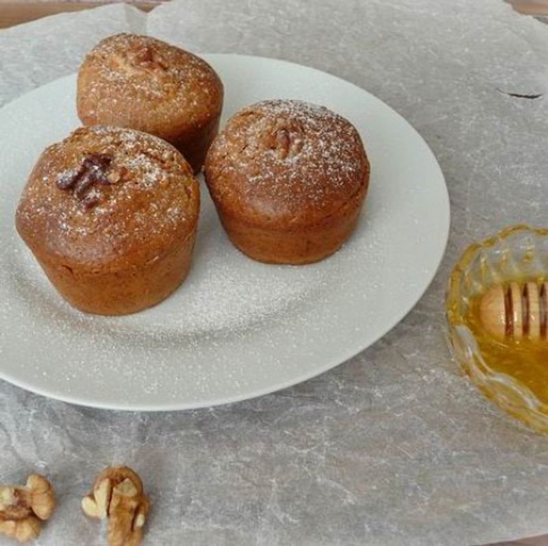 Baklava muffin