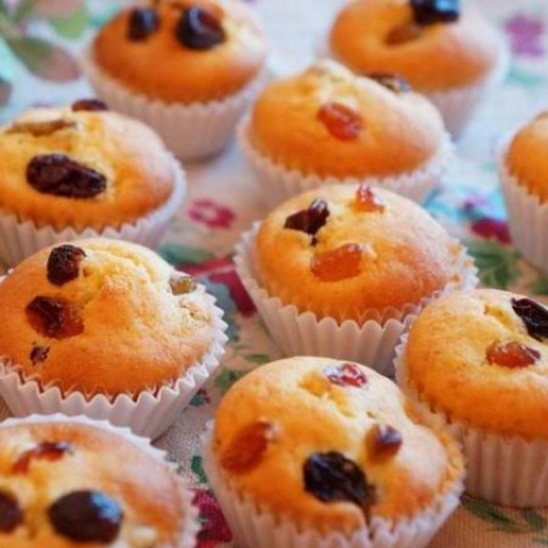 Aszalt gyümölcsös muffin