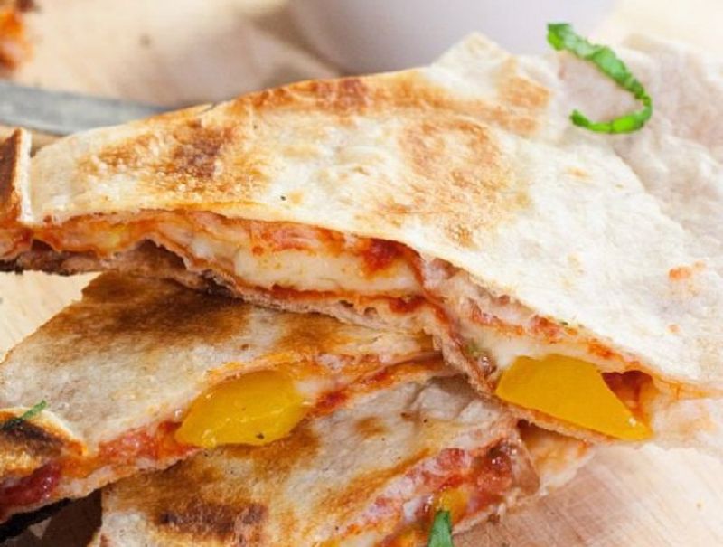 Sajtos csirkés quesadilla