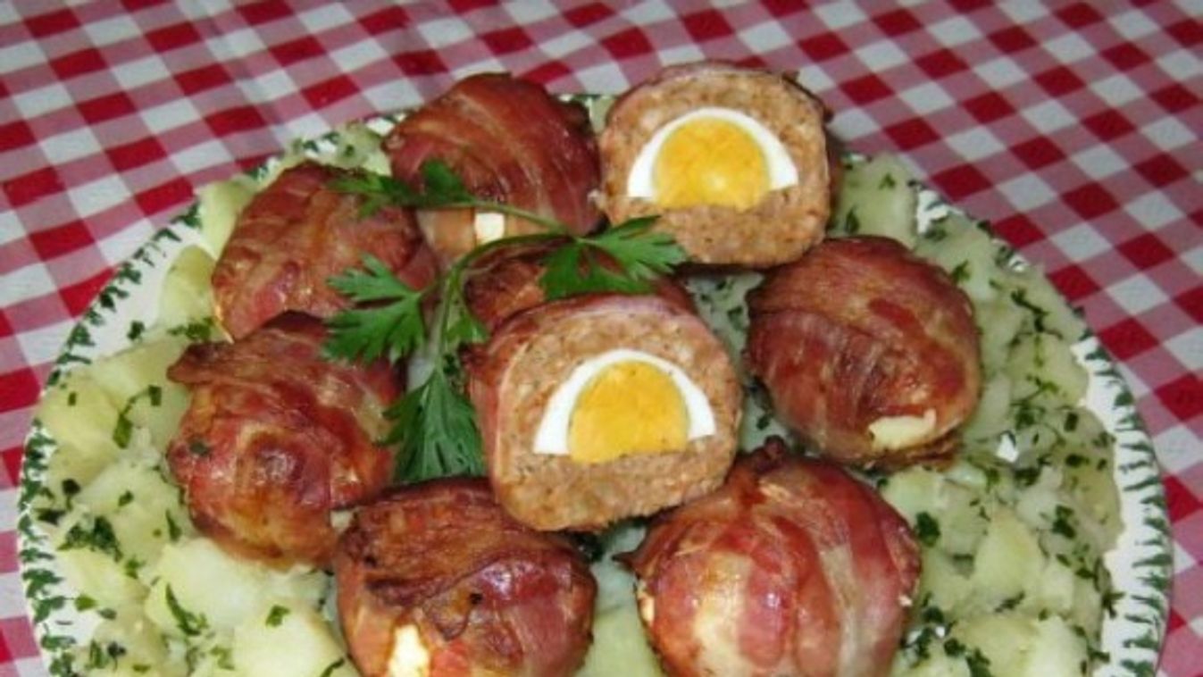 Tojással töltött baconös fasírt muffinformában sütve recept