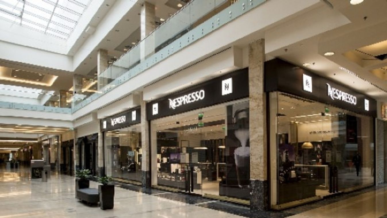 Még egy hely, ahol összefuthatsz Clooneyval: megnyílt a harmadik Nespresso Boutique Budapest!