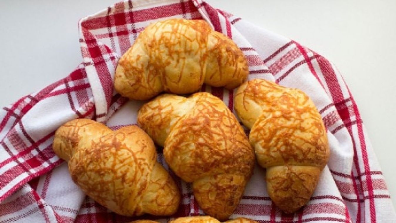 Páratlan croissant