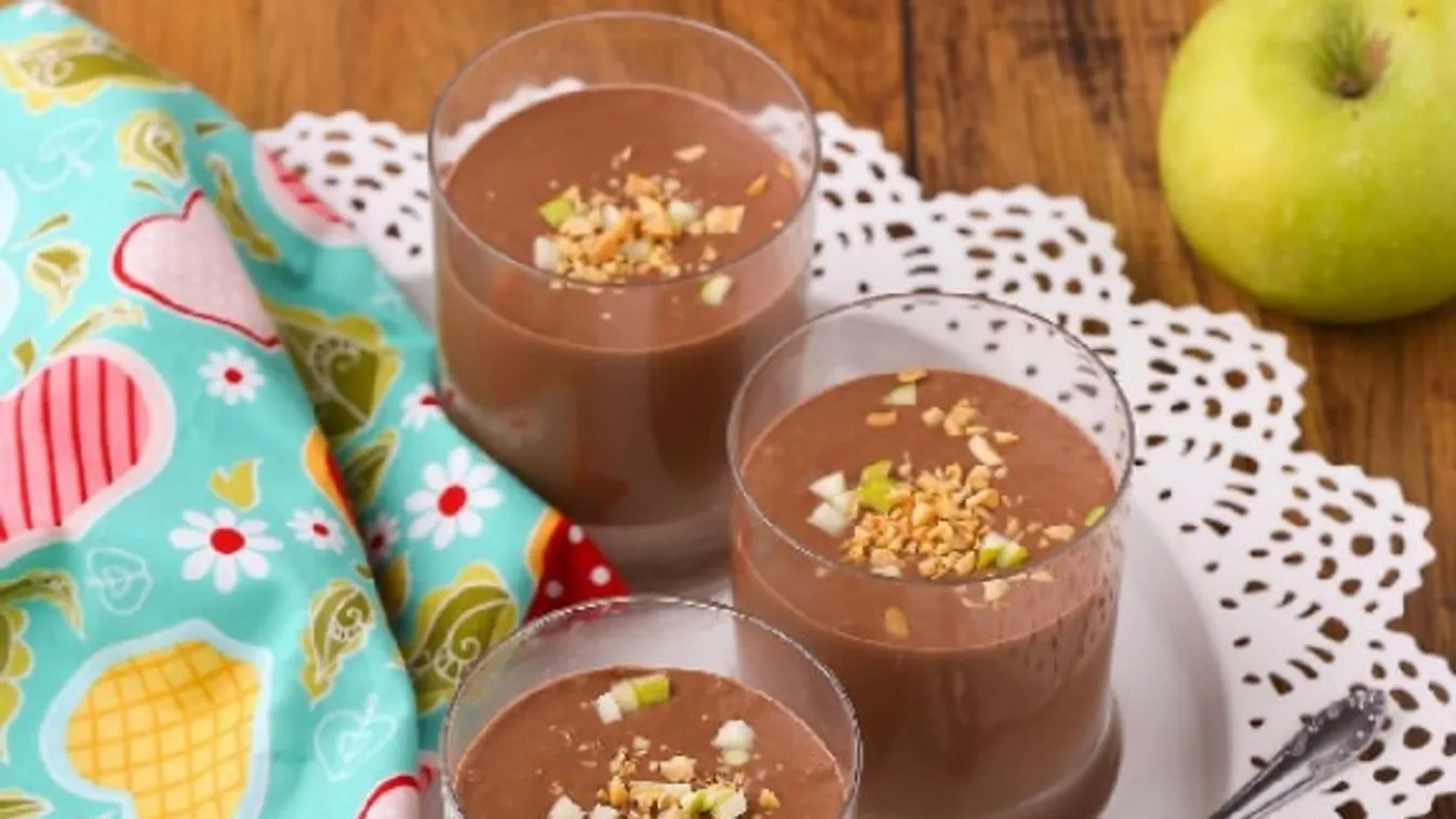 Mogyorós-csokis pohárkrém: villámgyors desszert sütés nélkül