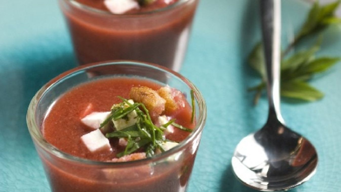  Cseresznyegazpacho feta sajttal