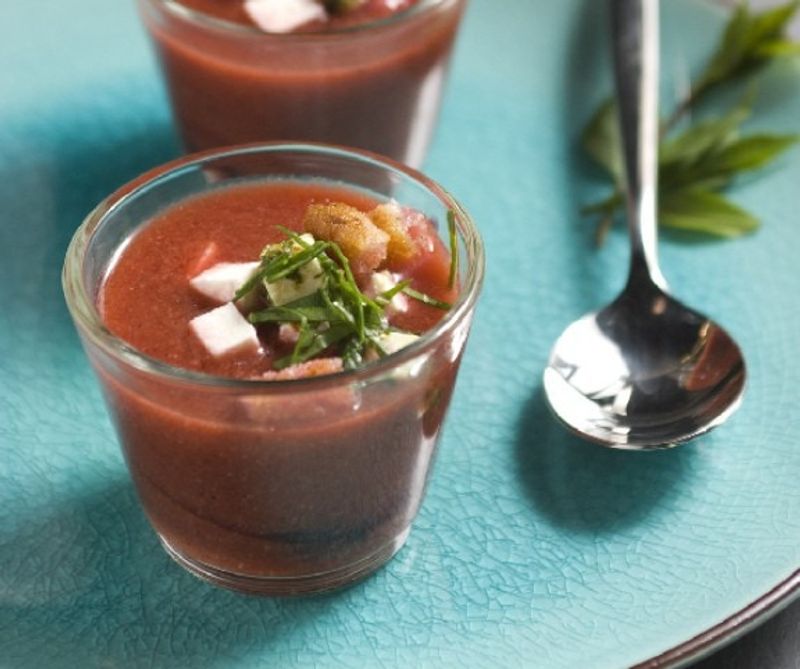  Cseresznyegazpacho feta sajttal