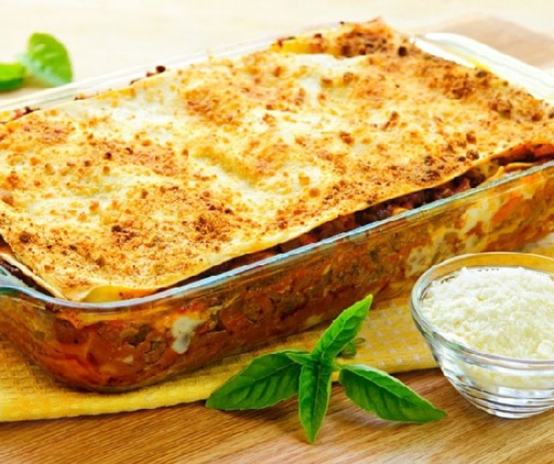 Tonhalas lasagne all arrabbiata