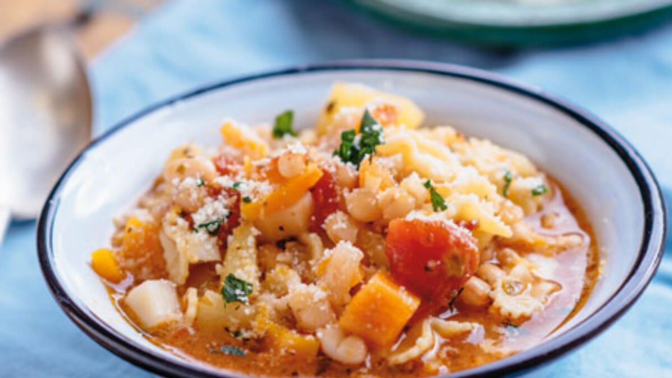 Édesburgonyás minestrone  recept