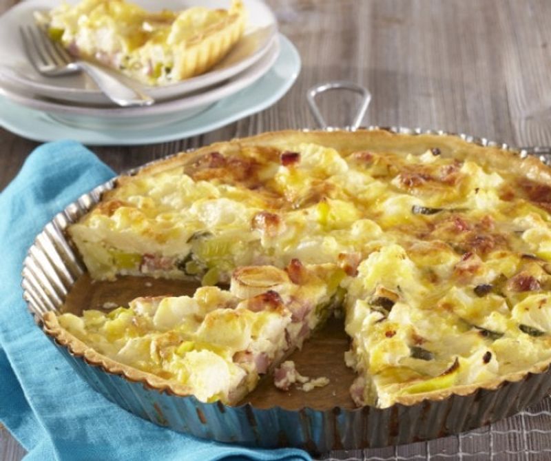 Füstölt húsos quiche karfiollal