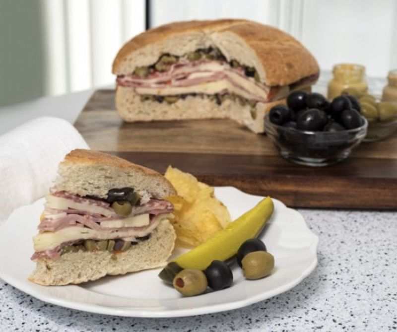 Muffuletta szendvics