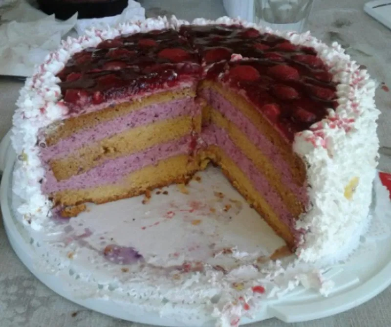 Erdei gyümölcsös-mascarponés torta