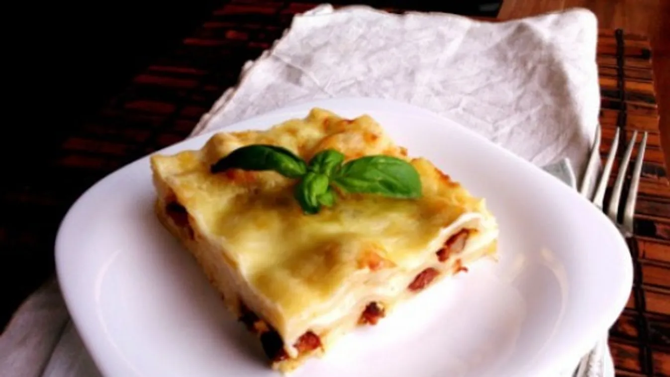 Négysajtos-szalonnás lasagne