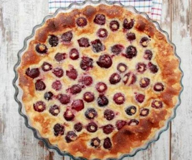 Cseresznyés-meggyes clafoutis