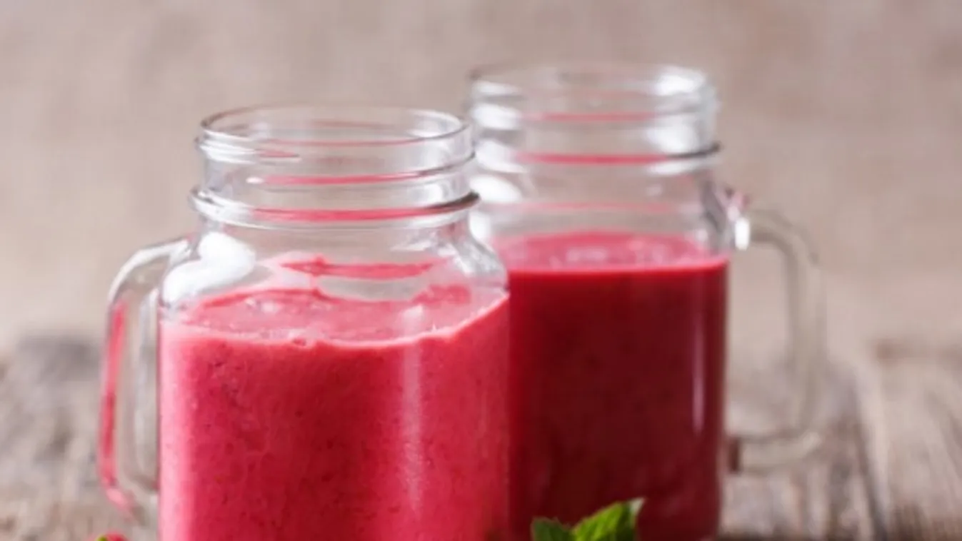 Pink smoothie málnával  recept