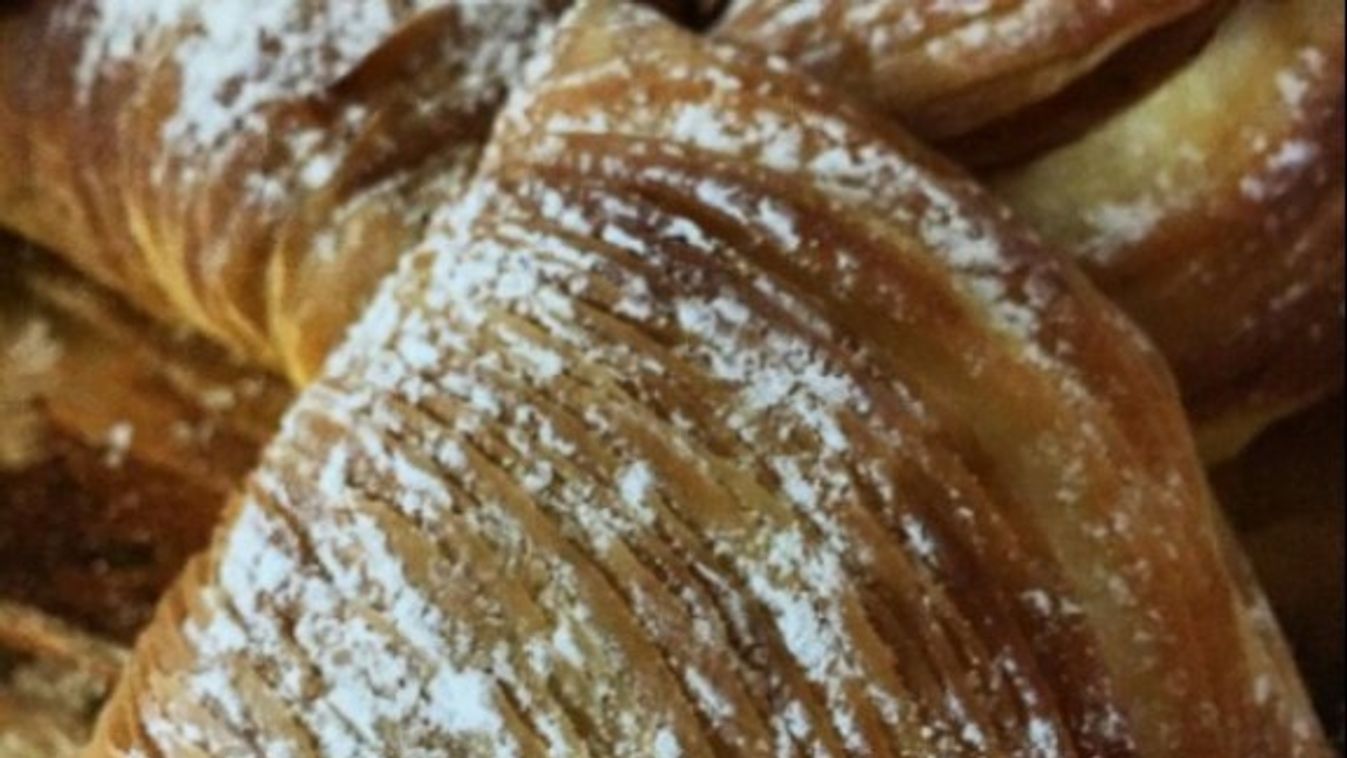 Olasz kagylósütemény (Sfogliatelle)