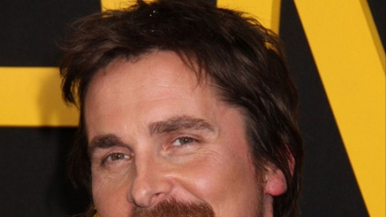 Felismerhetetlen! Döbbentesen meghízott Christian Bale