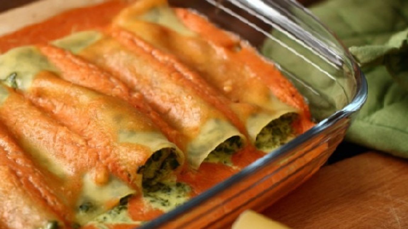 Spenótos ricottával töltött cannelloni recept