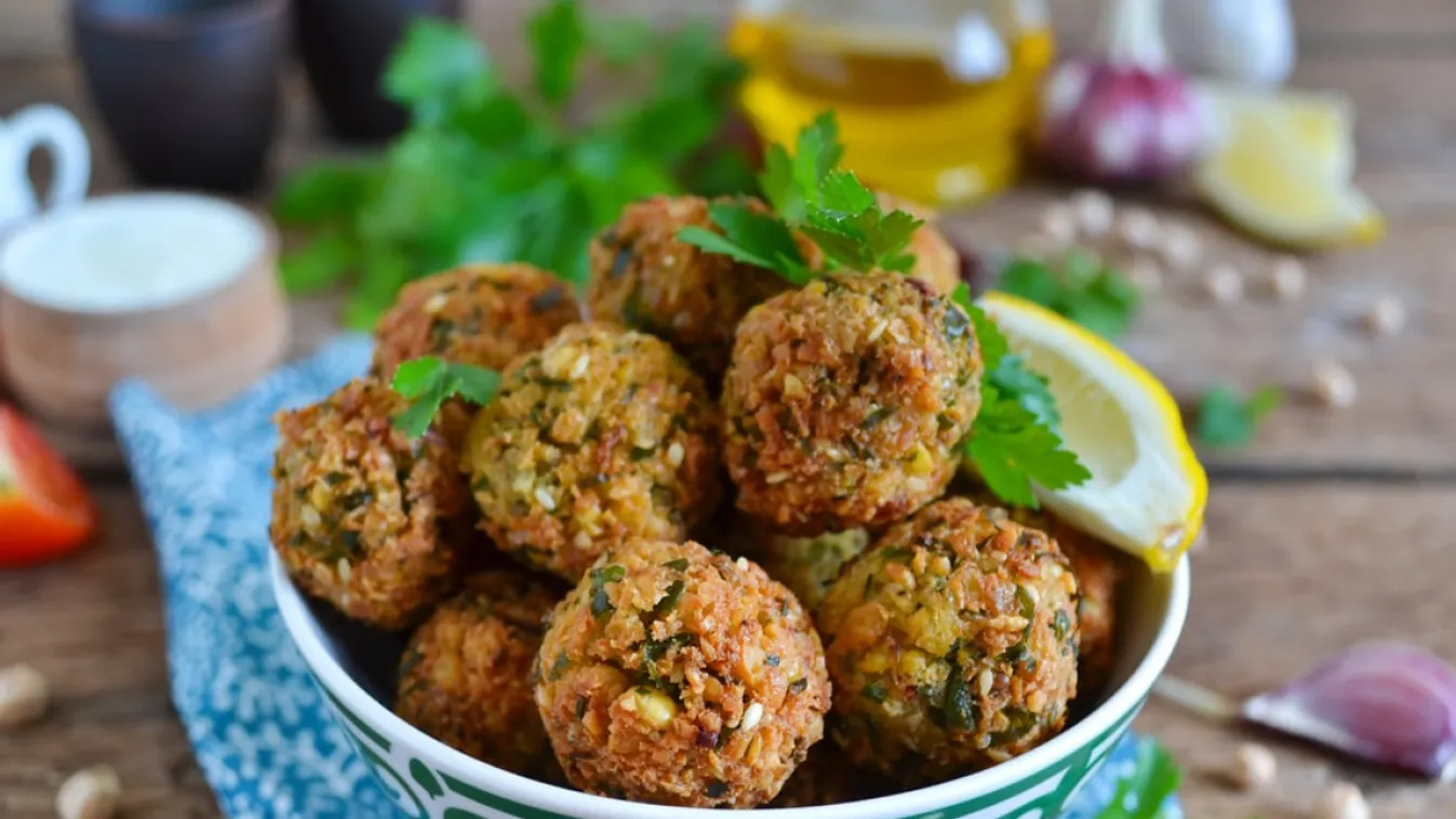 Itt a trükk: így nem esik szét a falafel golyó, ha otthon készíted!