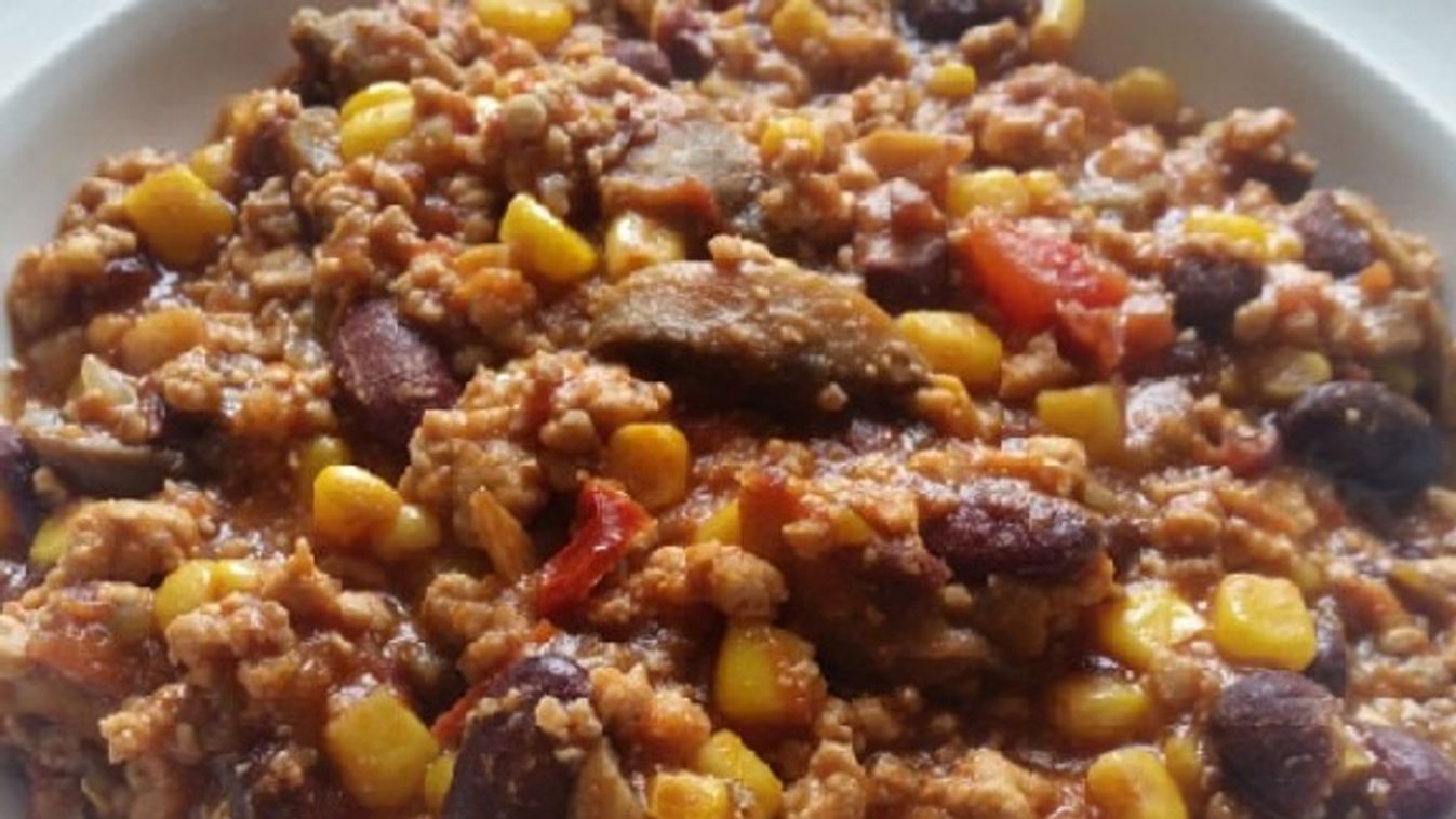 Gyors csilis bab gombával recept