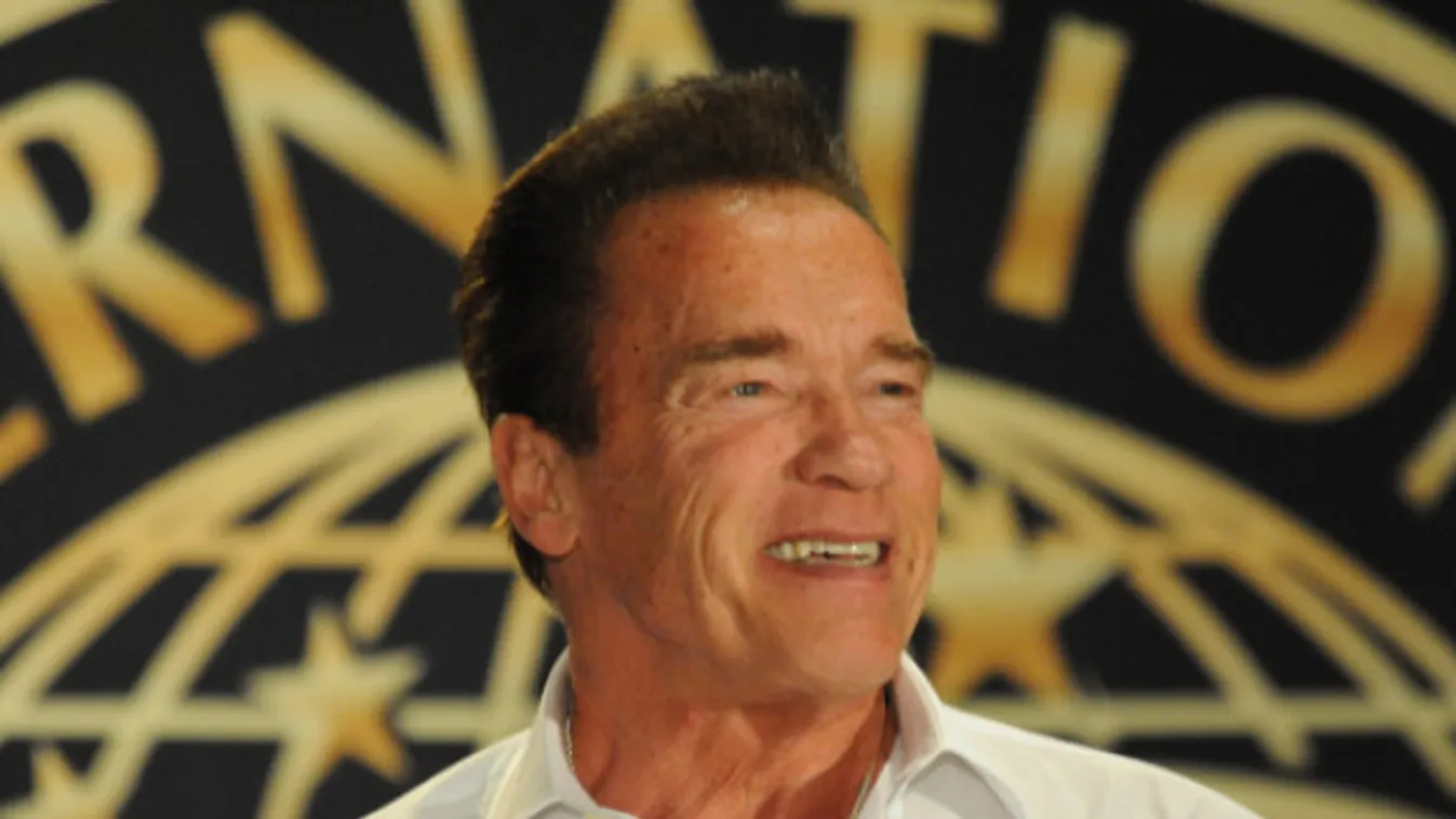 Meglepte egy fővárosi étterem dolgozóit Arnold Schwarzenegger - Fotó