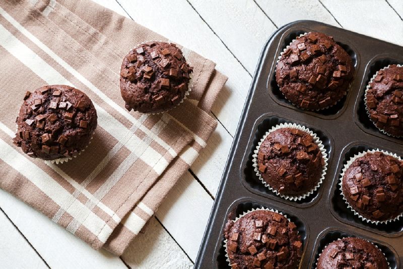 Duplacsokis tejfölös muffin (bögrés recept)