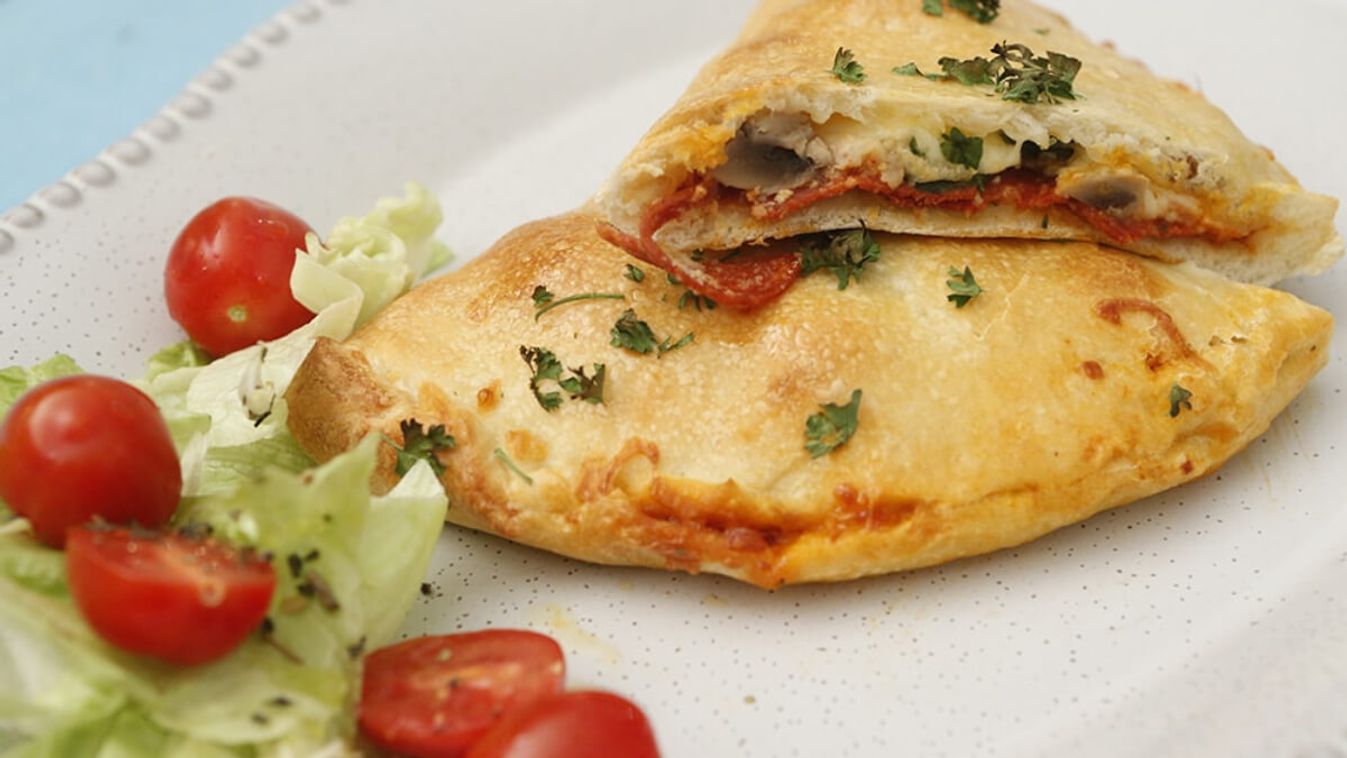 Pizza Calzone pofonegyszerűen