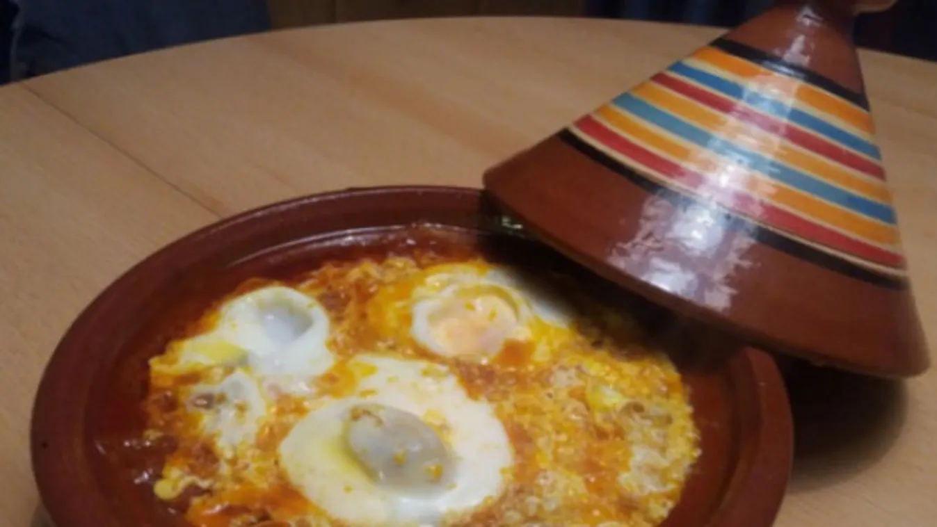 Paradicsomos tojás ( marokkói shakshouka)