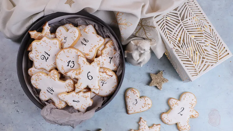 Ehető adventi naptár vajas kekszből