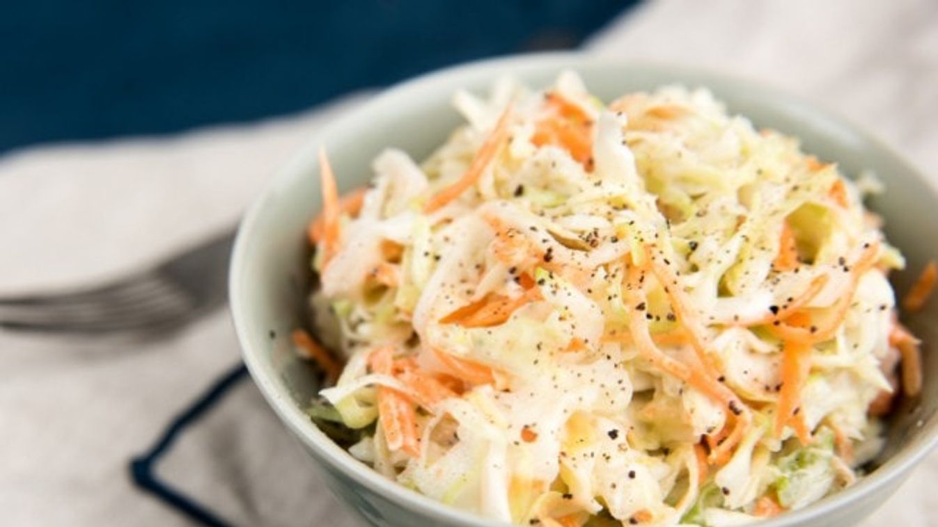 Coleslaw saláta (amerikai káposztasaláta)