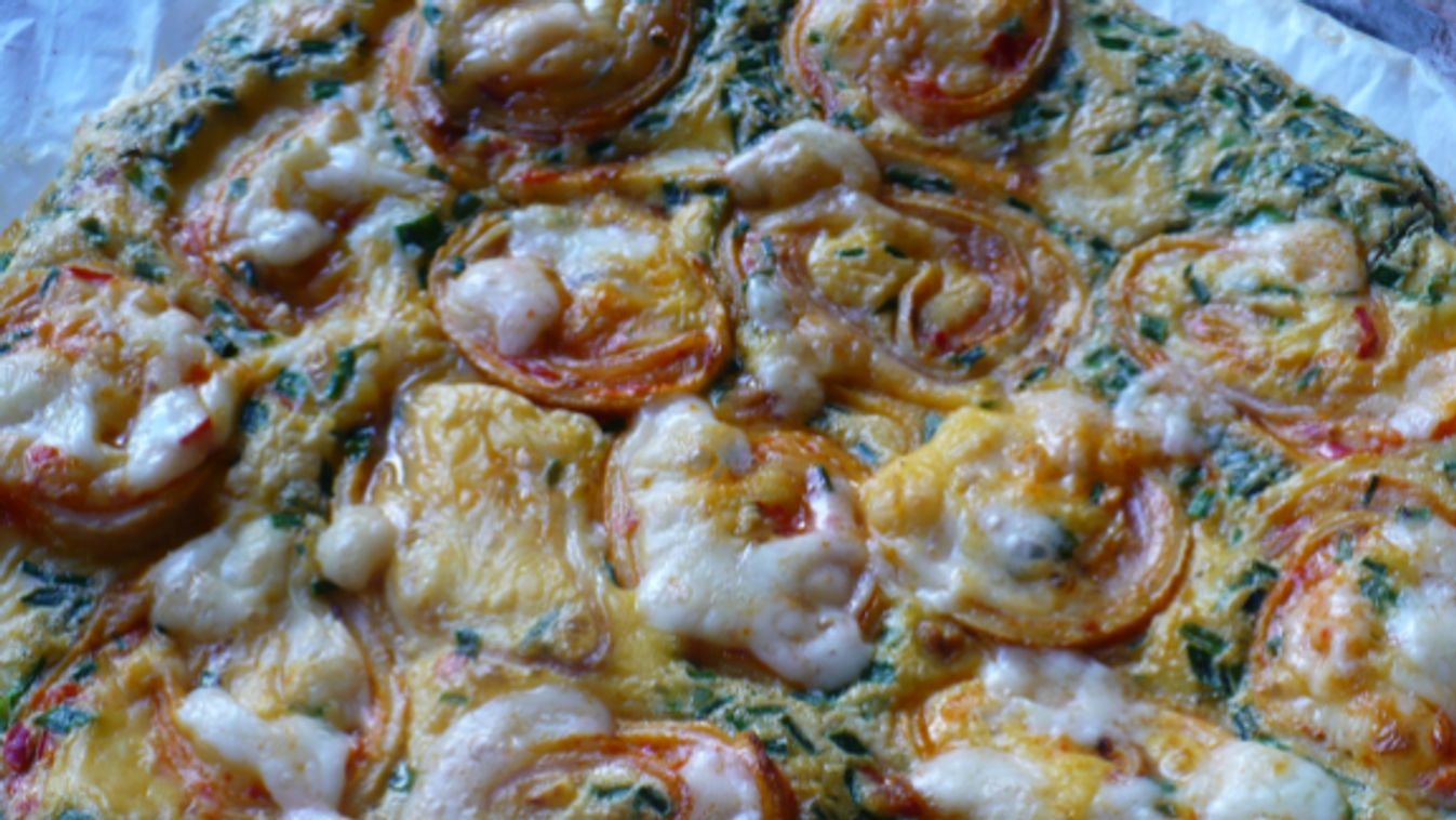 Sonkás-sajtos palacsinta frittata recept