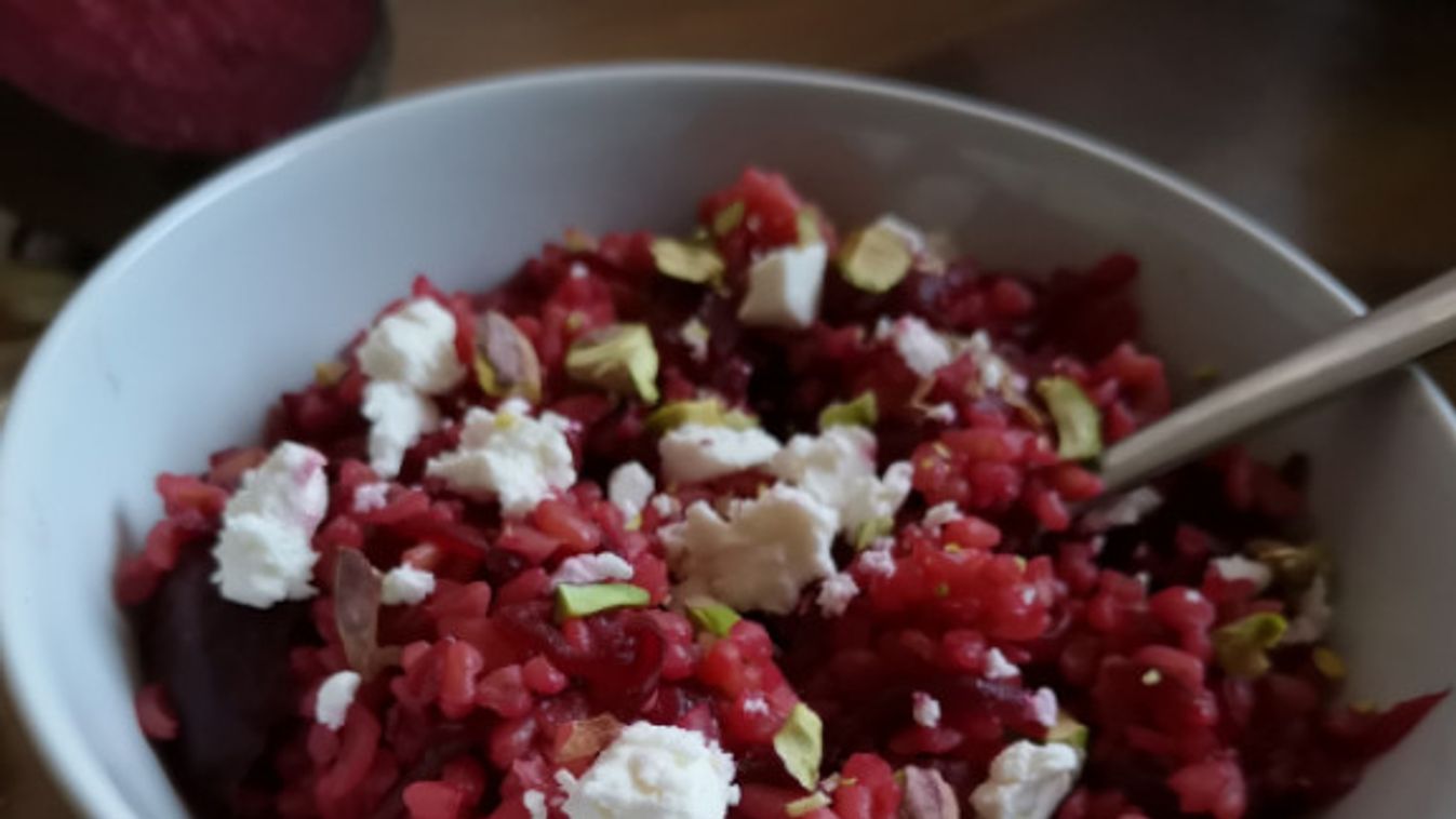 Céklás bulgur feta sajttal