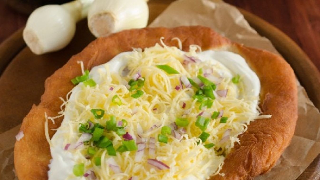 Egyszerű burgonyás lángos recept