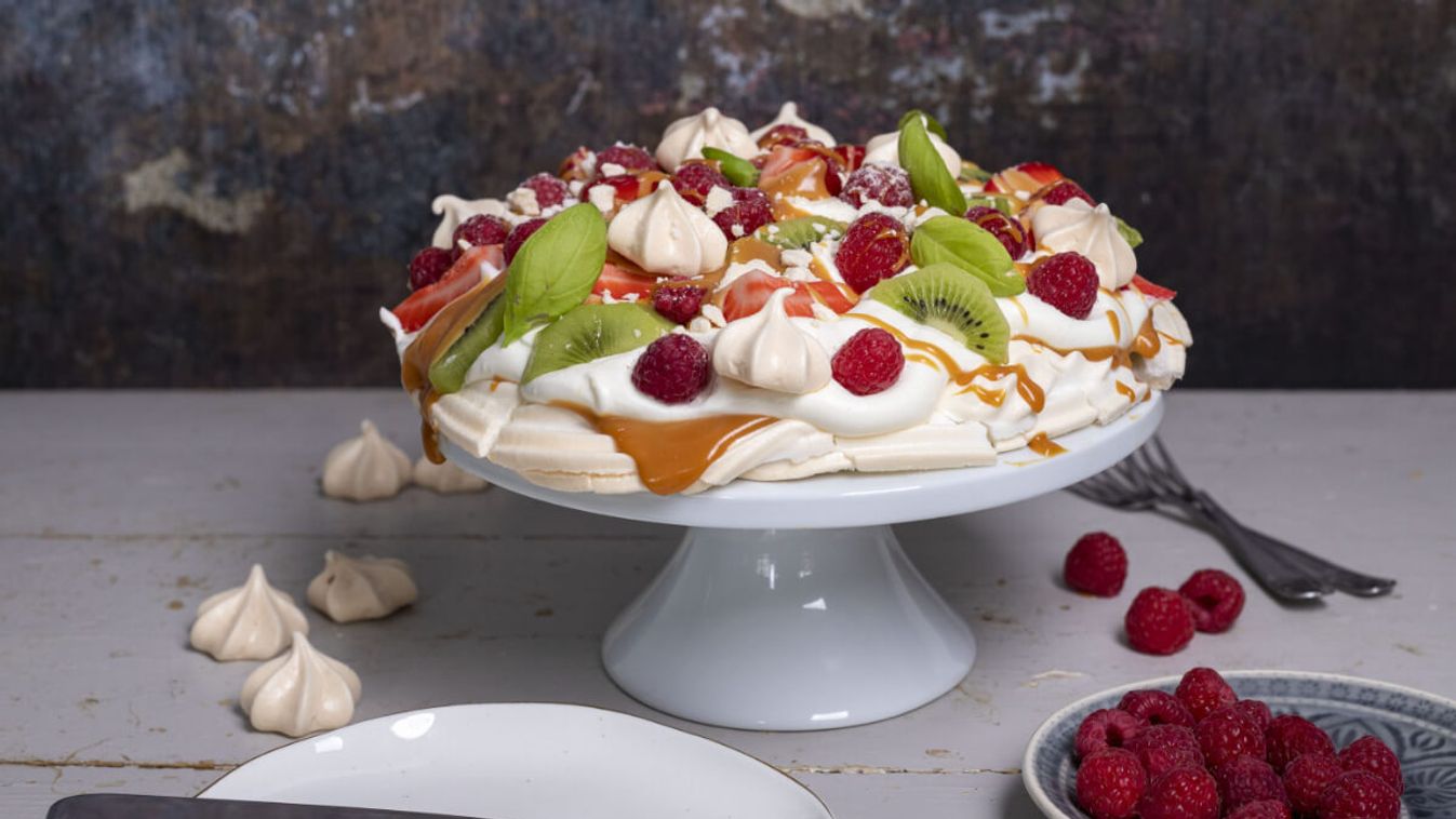 A tökéletes Pavlova torta: így lesz belül krémes, kívül roppanós